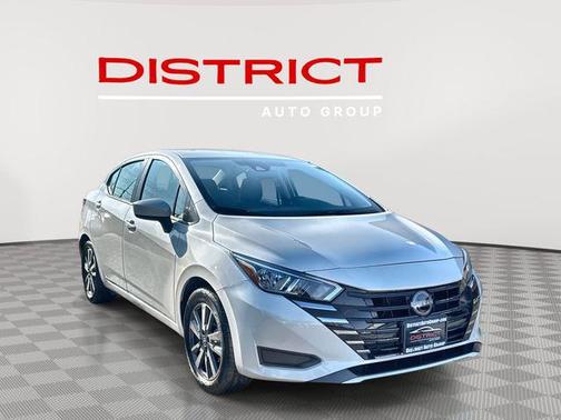 2024 Nissan Versa 1.6 SV