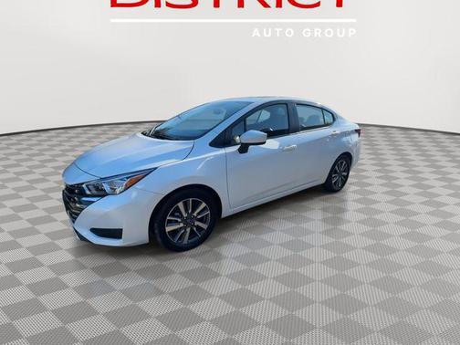 2024 Nissan Versa 1.6 SV