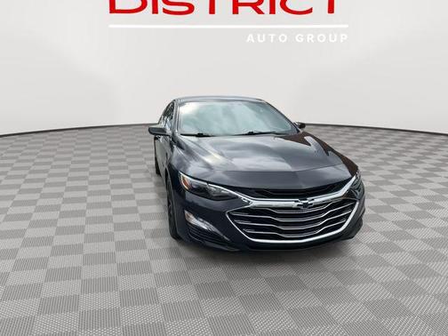 2022 Chevrolet Malibu FWD LT