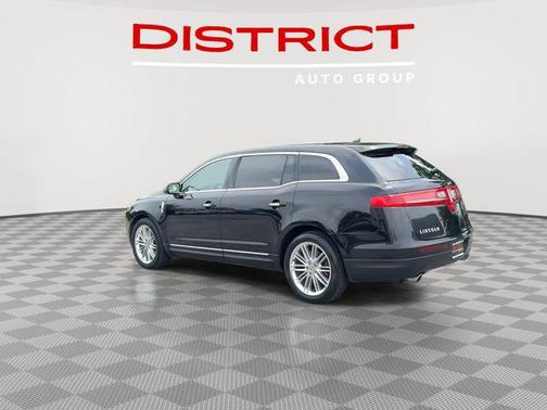 2019 Lincoln MKT Reserve