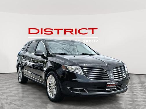 2019 Lincoln MKT Reserve