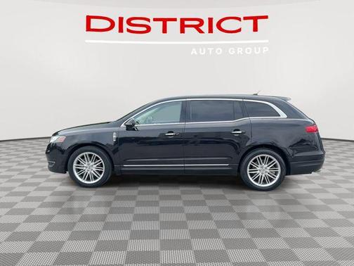 2019 Lincoln MKT Reserve