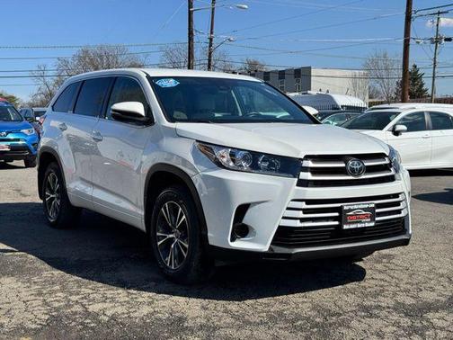 2018 Toyota Highlander LE