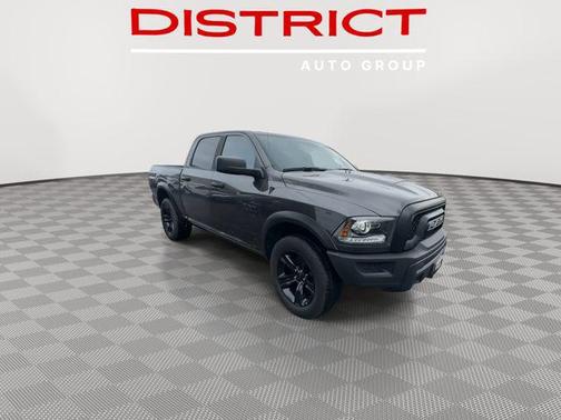 2024 RAM 1500 Classic Warlock Crew Cab 4x4 5'7' Box