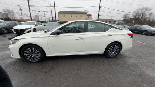 2025 Nissan Altima 2.5 SV