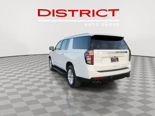 2023 Chevrolet Suburban Premier