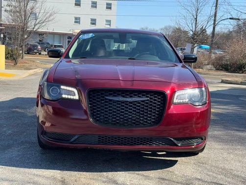 2022 Chrysler 300 Touring