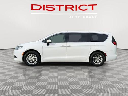 2018 Chrysler Pacifica LX