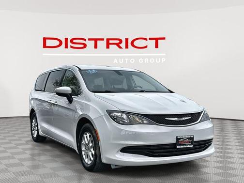 2018 Chrysler Pacifica LX