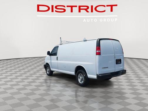 2021 Chevrolet Express 2500 RWD 2500 Regular Wheelbase WT