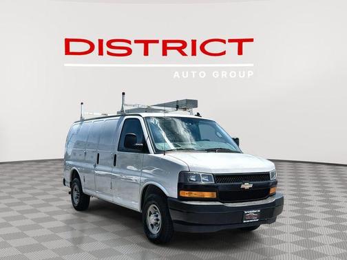 2021 Chevrolet Express 2500 RWD 2500 Regular Wheelbase WT