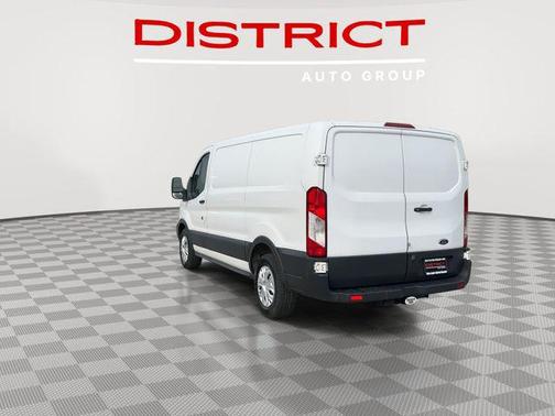 2018 Ford Transit-150 Base