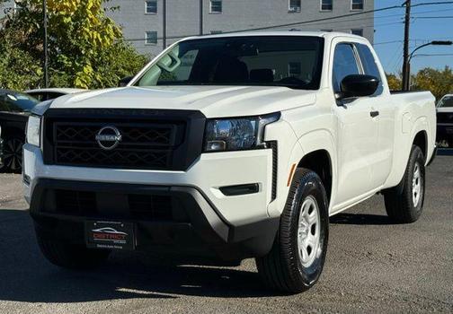 2022 Nissan Frontier S