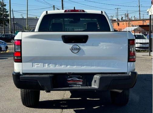 2022 Nissan Frontier S