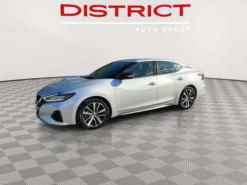 2023 Nissan Maxima SV Xtronic CVT