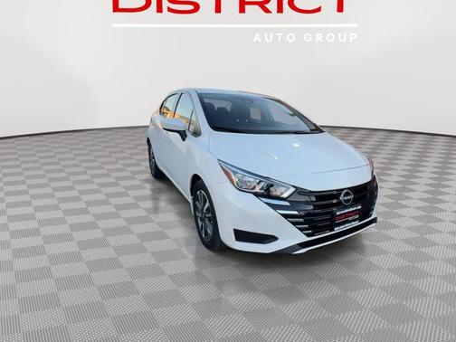 2024 Nissan Versa 1.6 SV