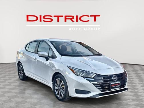 2024 Nissan Versa 1.6 SV