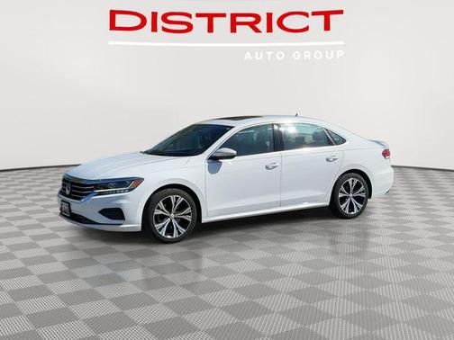 2020 Volkswagen Passat 2.0T SE