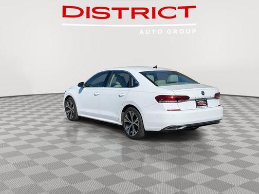 2020 Volkswagen Passat 2.0T SE