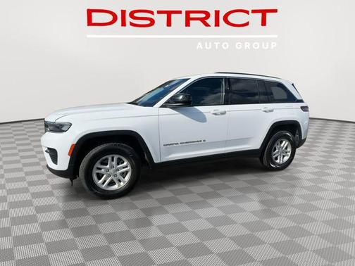 2024 Jeep Grand Cherokee Laredo