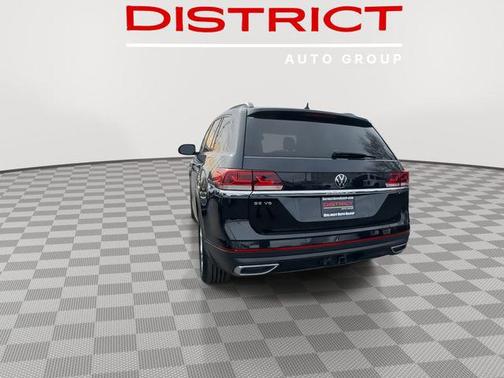 2022 Volkswagen Atlas 3.6L SE w/Technology