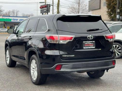 2016 Toyota Highlander LE