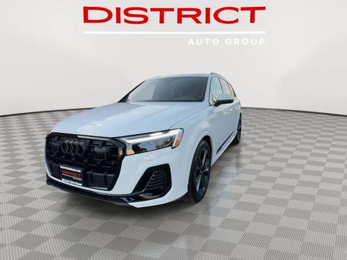 2025 Audi Q7 55 Premium Plus