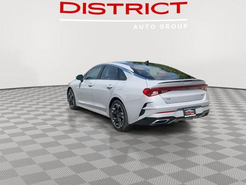 2022 Kia K5 GT-Line