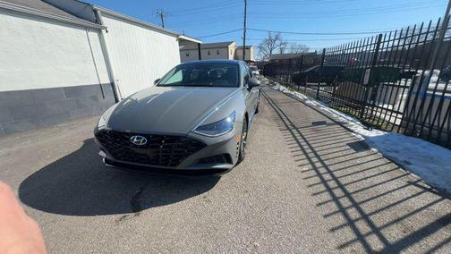 2022 Hyundai SONATA Limited