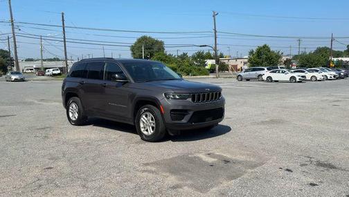 2023 Jeep Grand Cherokee Laredo