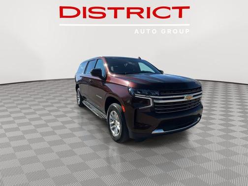 2023 Chevrolet Suburban LT