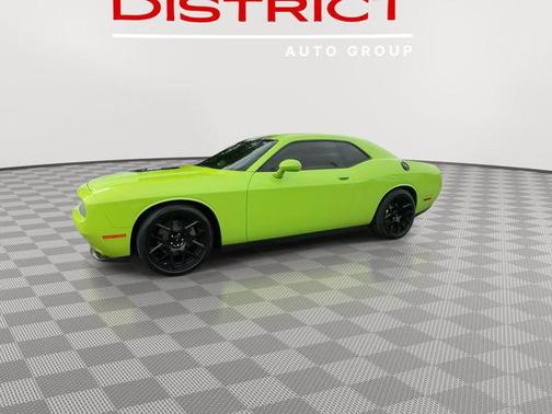 2015 Dodge Challenger R/T Plus