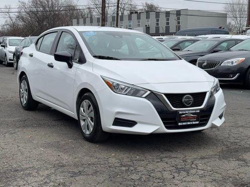 2020 Nissan Versa 1.6 S