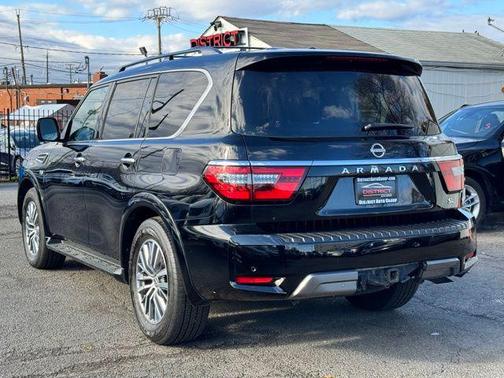 2022 Nissan Armada SL 2WD
