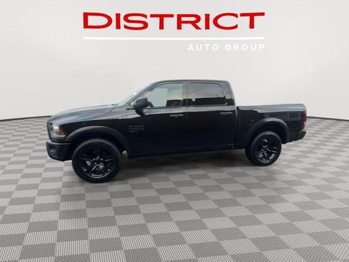 2024 RAM 1500 Classic Warlock Crew Cab 4x4 5'7' Box