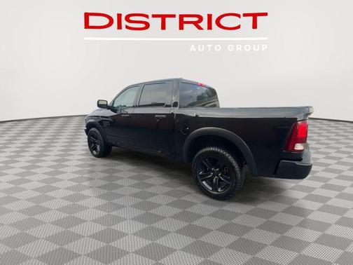 2024 RAM 1500 Classic Warlock Crew Cab 4x4 5'7' Box