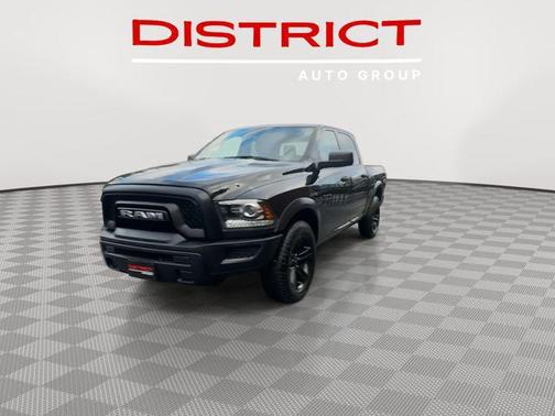 2024 RAM 1500 Classic Warlock Crew Cab 4x4 5'7' Box