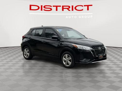 2021 Nissan Kicks S