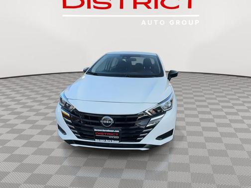 2023 Nissan Versa 1.6 S