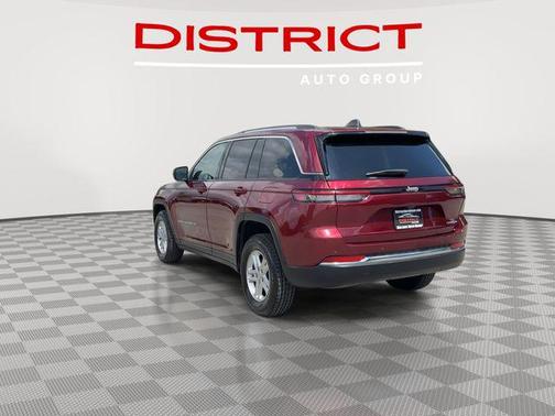 2024 Jeep Grand Cherokee Laredo