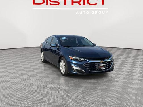 2022 Chevrolet Malibu FWD LT
