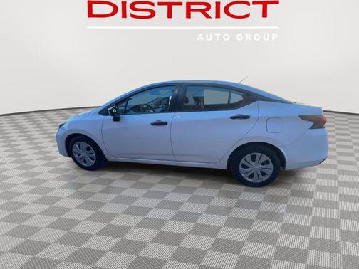 2023 Nissan Versa 1.6 S