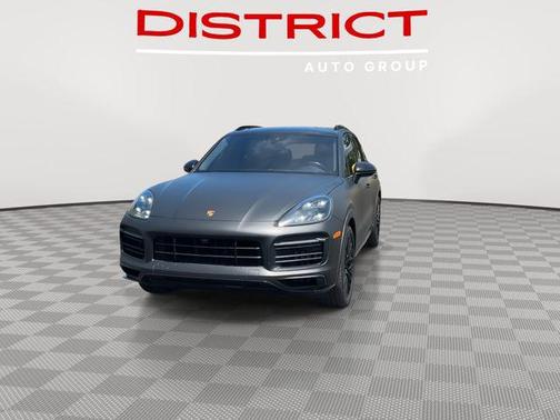 2021 Porsche Cayenne GTS