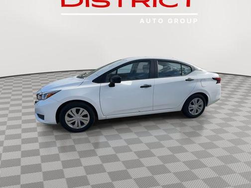 2023 Nissan Versa 1.6 S