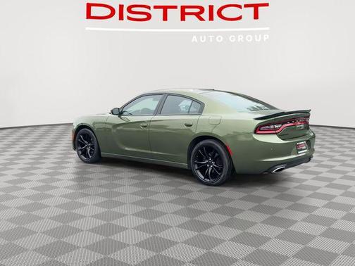 2018 Dodge Charger SXT