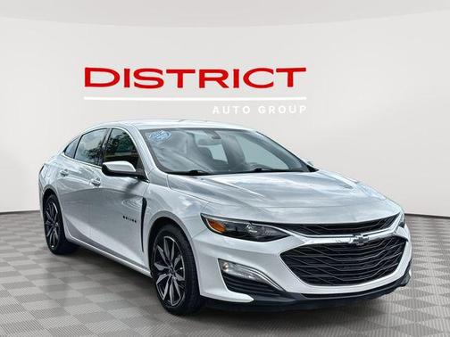 2022 Chevrolet Malibu FWD RS