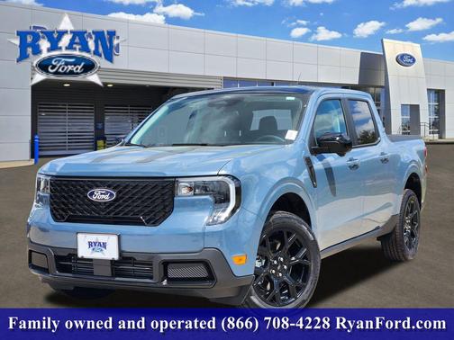 Azure Gray Metallic Tri-Coat 2026 Ford Maverick Lariat