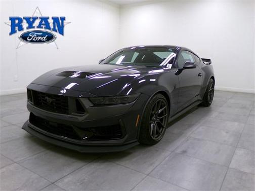 2025 Ford Mustang Dark Horse Fastback