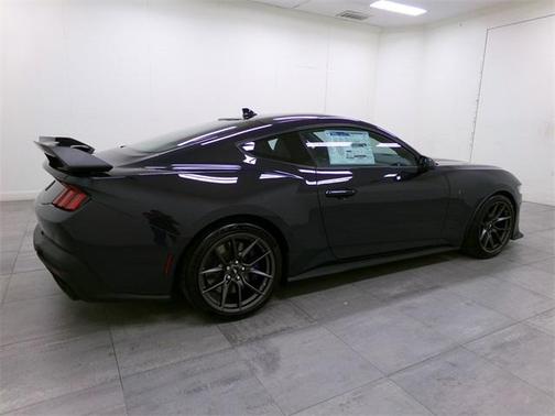 2025 Ford Mustang Dark Horse Fastback