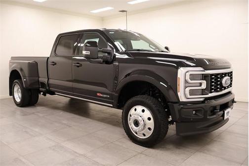2025 Ford F-450 Platinum